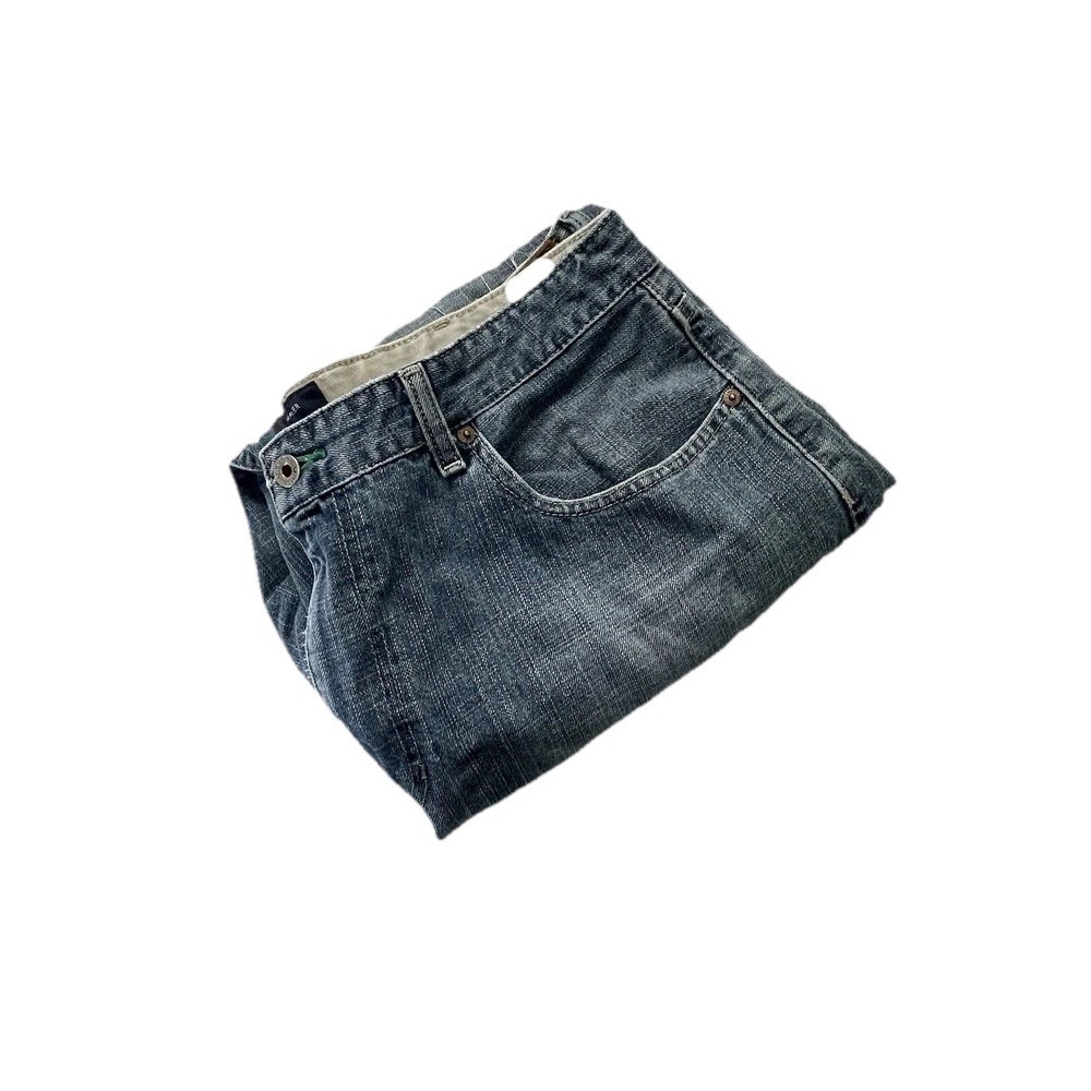 Tommy Hilfiger W38/L30(28.25)  Men's Freedom Fit Straight Leg Jeans  Medium Wash